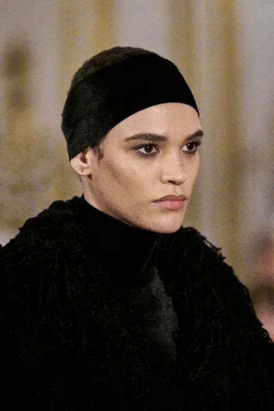 Look 38